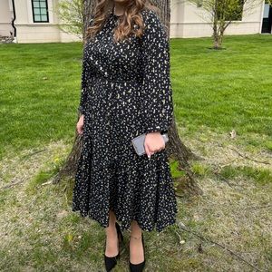 Ivee Gold Leaf Midi Dress